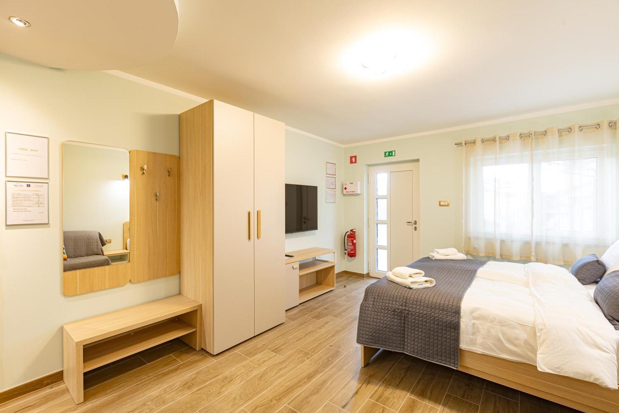 Adriatic Bay Apartments ปอร์โตรอซ ภายนอก รูปภาพ